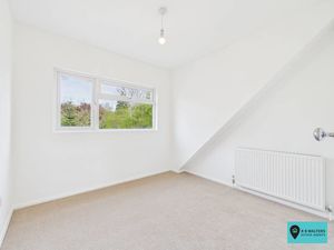 Bedroom- click for photo gallery